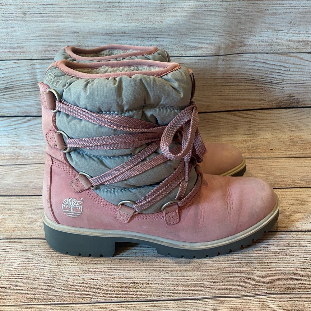 Timberland Leather Snow Boots with ties 650 Size 7